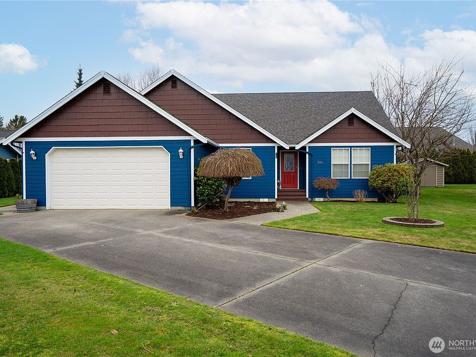 1st image of 816 Cedar Drive