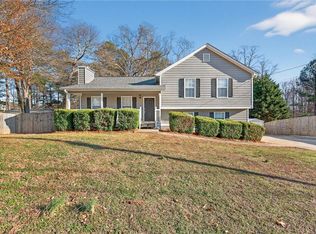 1922 Seals Rd, Dallas, GA 30157