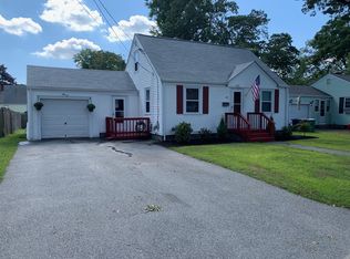 64 Haverford Rd, Warwick, RI 02886