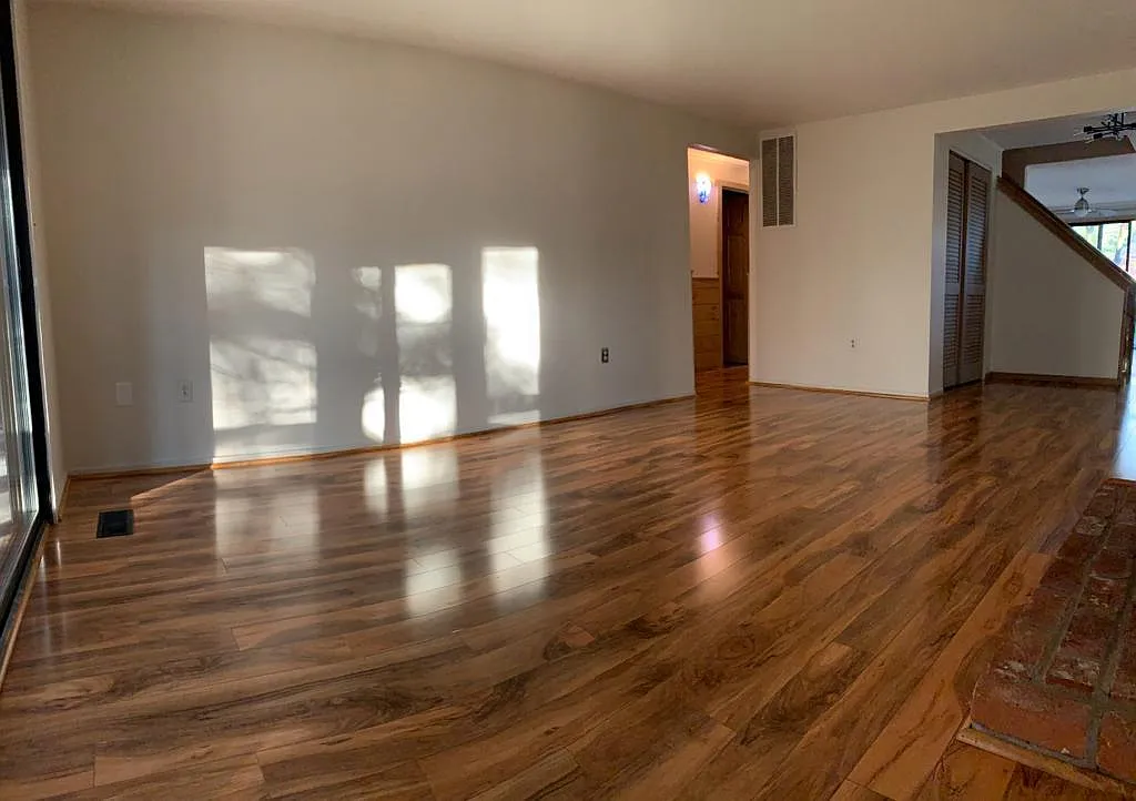 3 bed, 1632 sqft, $2,950 — Photo 3