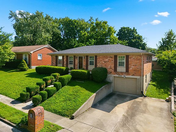 4th image of 1736 Gleneagles Dr