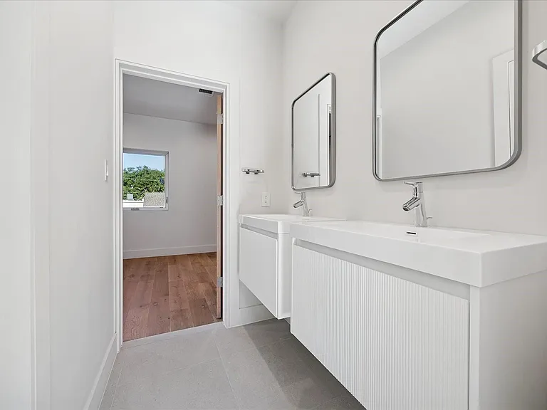3514 Mount Vernon St — Photo 16