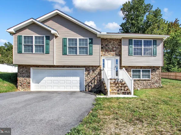 13786 Mar Way Ln, Waynesboro, PA 17268