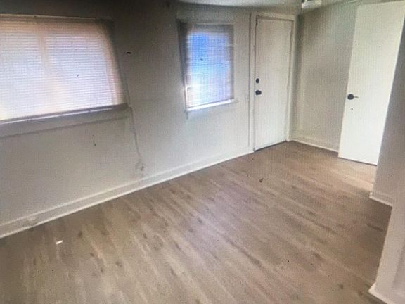 2nd image of 1432 W 80th St