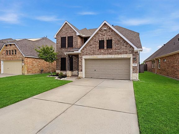 2nd image of 4743 Bay Vista Dr
