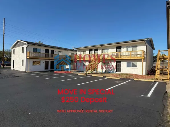 Crescent Court Apartments, 1501-1543 Jeanette Ave #1503, Evansville, IN 47714