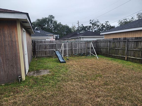 BACKYARD VIEW