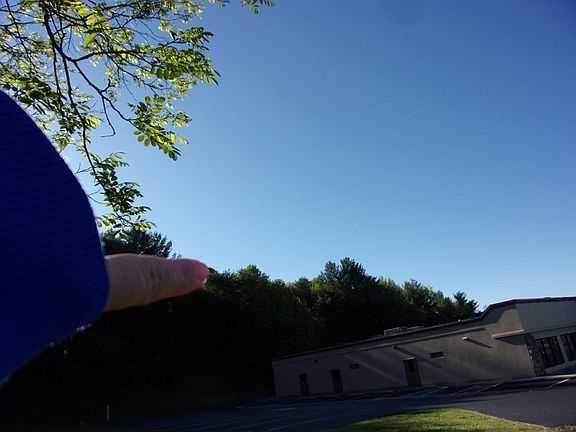 4th image of 1815 Country Club Dr