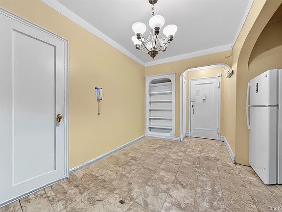 4th image of 3220 Avenue H #3A