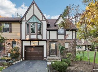 112 N Kinderkamack Rd APT C, Montvale, NJ 07645