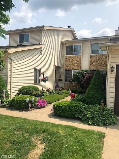 1st image of 366 Deepwood Dr
