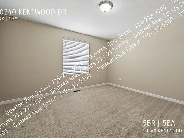 10240 Kentwood Dr — Photo 84