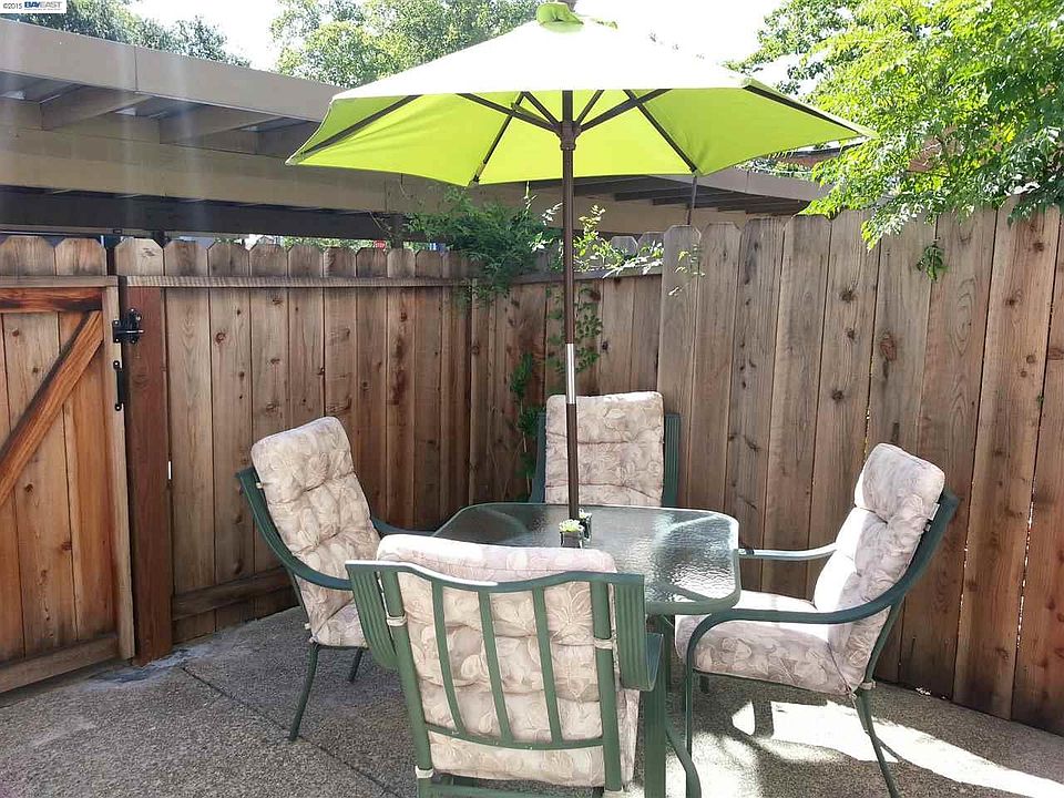 2nd image of 3122 Pawnee Way