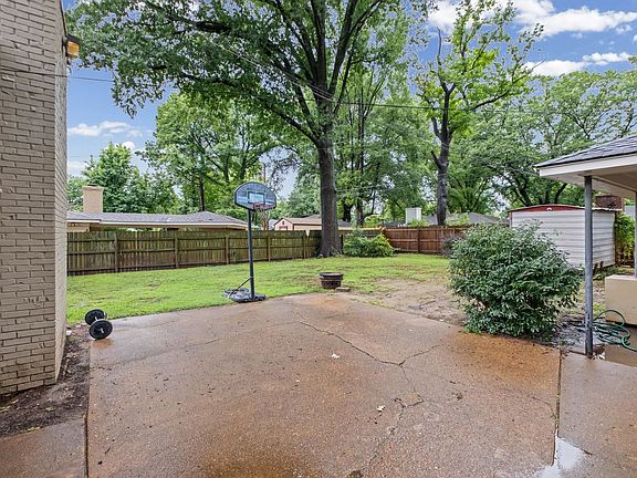 5th image of 5084 Woodlark Ave