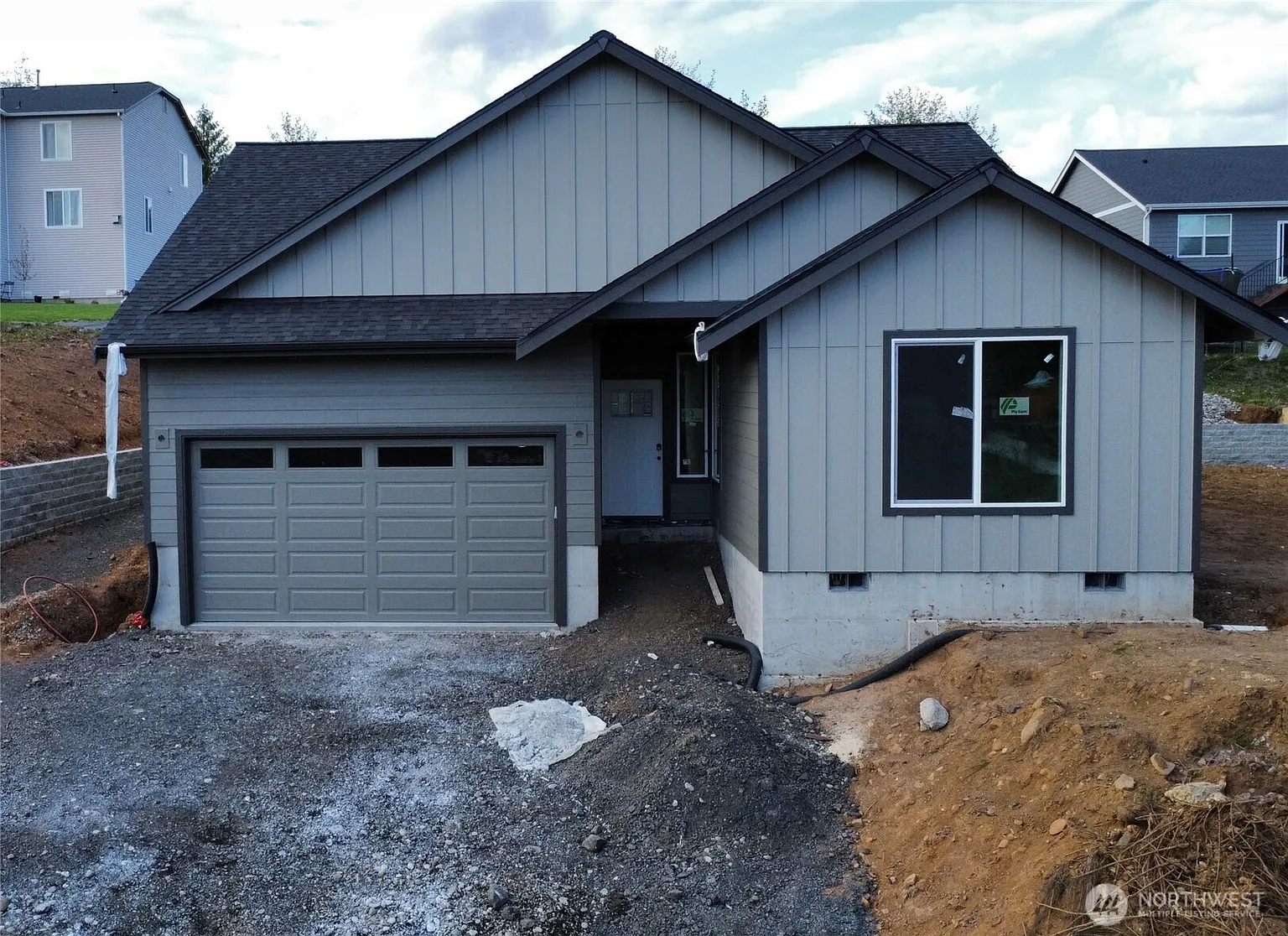 218 Cottonwood Court photo 1