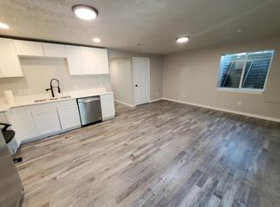 863 Country Club Dr #B, Tooele, UT 84074
