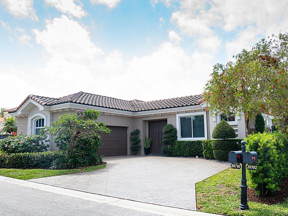 3rd image of 20710 NW 29th Ave