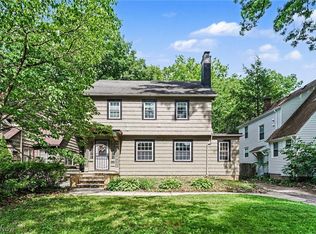 1371 Lynn Park Dr, Cleveland Heights, OH 44121