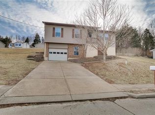 2208 Cedar Grove Dr, De Soto, MO 63020