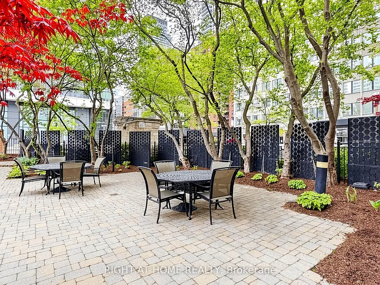 123 Eglinton Ave E #Penthouse 4 — Photo 42