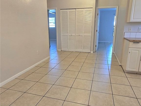 5th image of 3437 Ellington Ave