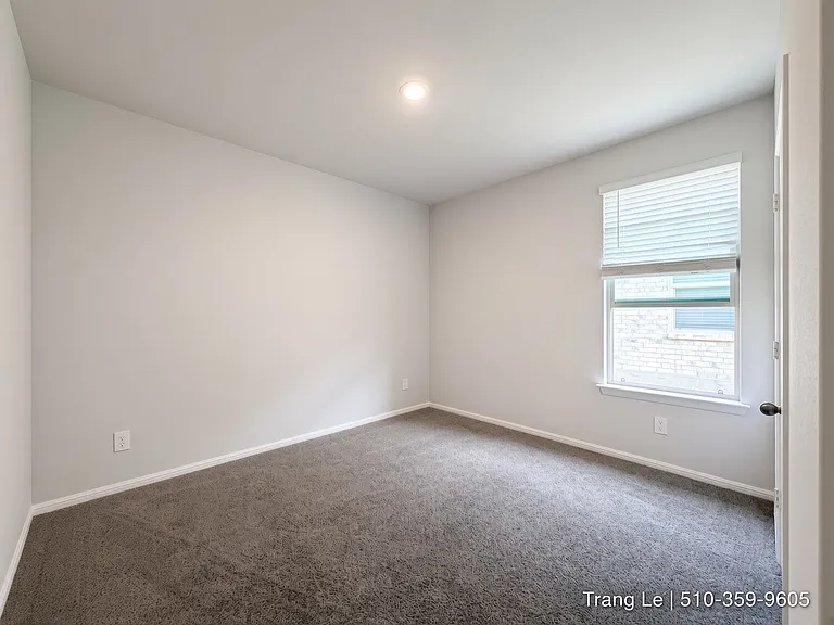 8636 Centerboard Ln — Photo 30