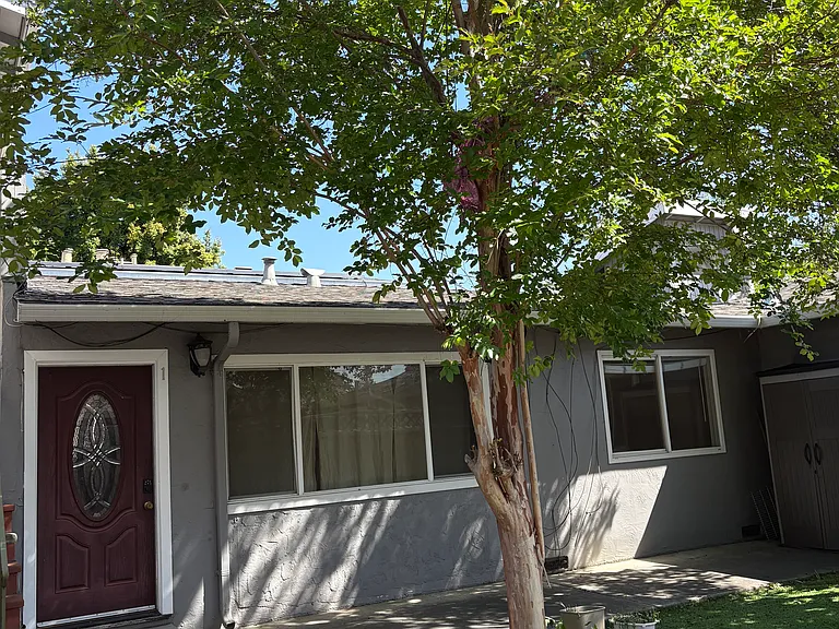 740 Concord Ave #1 — Photo 2