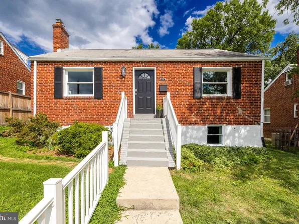 2001 S Quebec St, Arlington, VA 22204