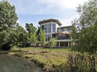 2170 Painters Lake Rd, Highland Park, IL 60035