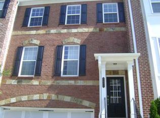 6043 Cameron Pte, Peachtree Corners, GA 30092