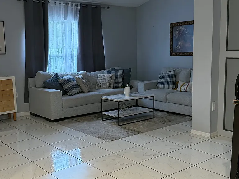 1740 Stefan Cole Ln #1 — Photo 3