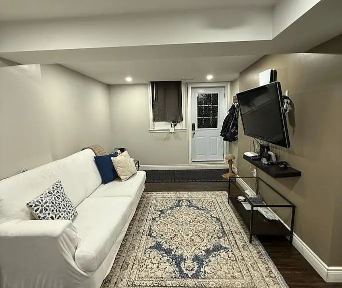 6197 Duford Dr — Photo 1