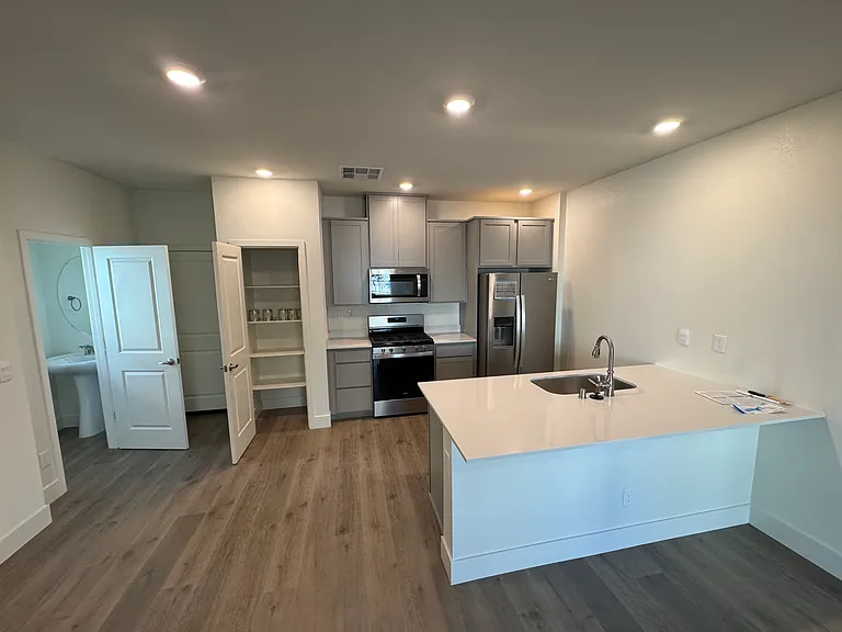 4123 Scenic Dr — Photo 10