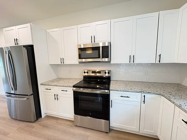 6901 Hunter Rd — Photo 8