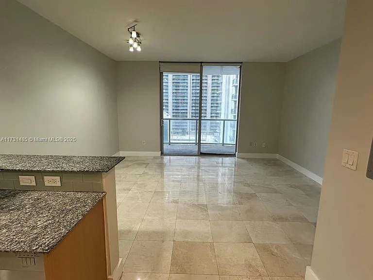 1050 Brickell Ave #6 — Photo 7