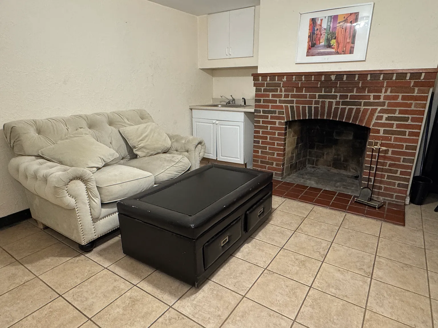 3301 Gumwood Dr — Photo 4