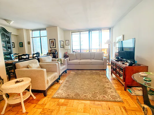 Rented by Corcoran | media 28