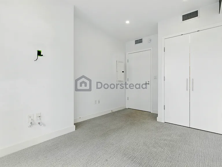 3141 Michelson Dr #1008 — Photo 30