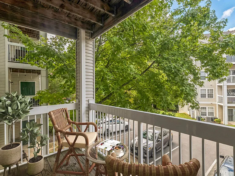 Sanger Place — Photo 17