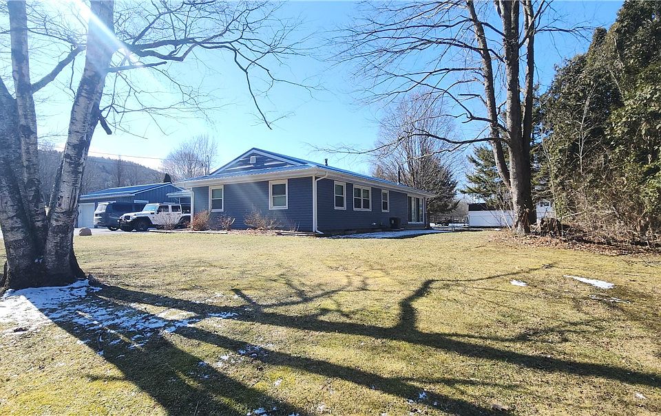 1st image of 38 Rolling Acres Rd