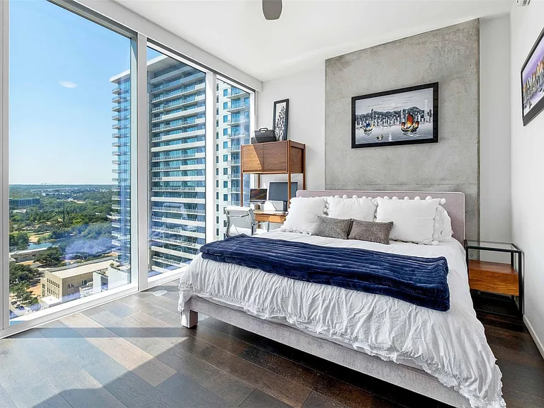 301 West Ave #1807 — Photo 8
