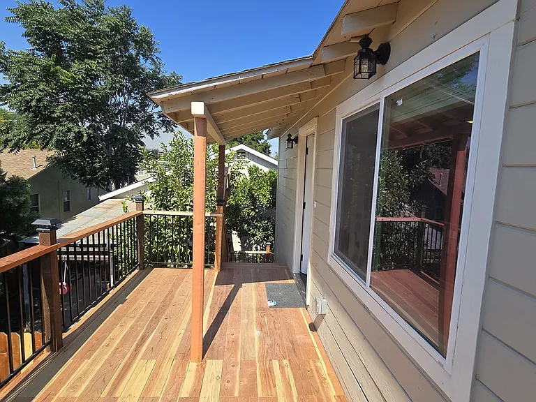 2209 D St — Photo 15
