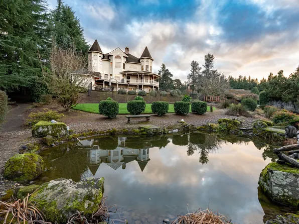 15010 S Bradley Rd, Oregon City, OR 97045