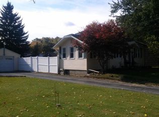 51 Shellenberger Ave, Battle Creek, MI 49037
