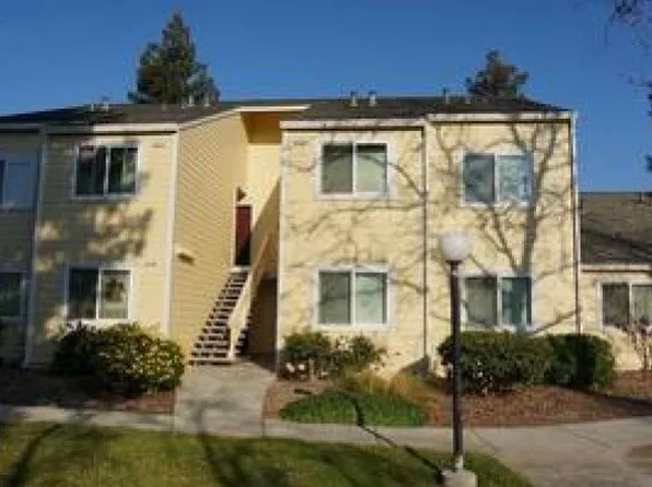 2715 Harvest Ln, Antioch, CA 94531