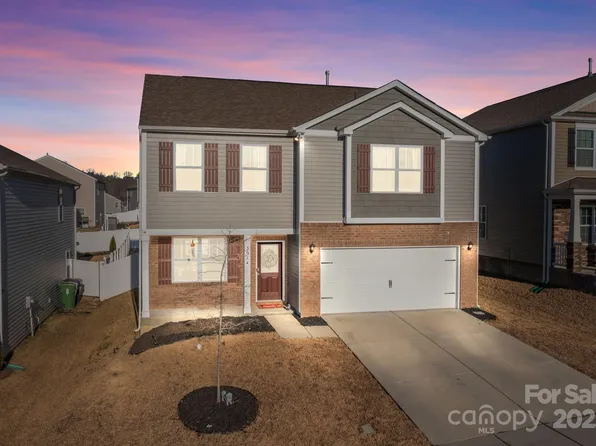 3914 Waxahachie Ave, Charlotte, NC 28214