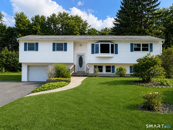 19 Hillside Circle, Brookfield, CT 06804