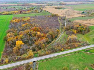 Orlando Dr, De Pere, WI 54115