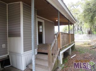 12352 George Lambert Rd, Saint Amant, LA 70774