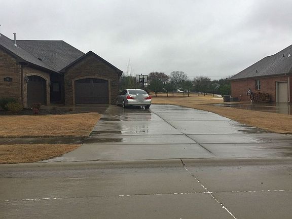2nd image of 5305 Burnt Pine Dr